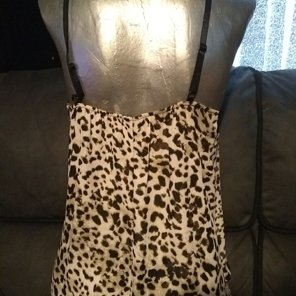 Top - Picture 3 of 4